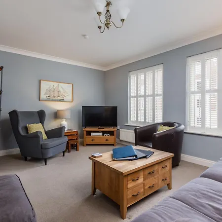 Hébergement de vacances Demeter House *