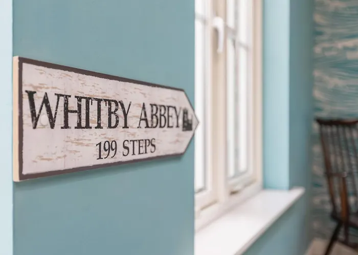 Demeter House Holiday home