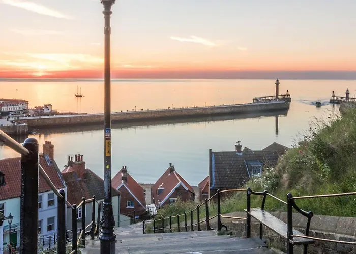 Demeter House * Whitby